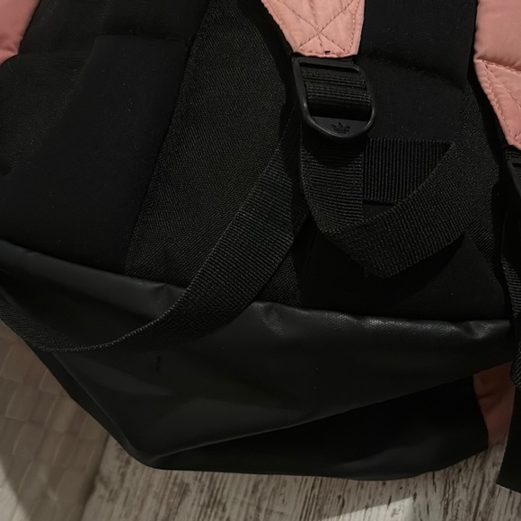 Adidas Coral Backpack with Black Details - Picture 7 of 9
